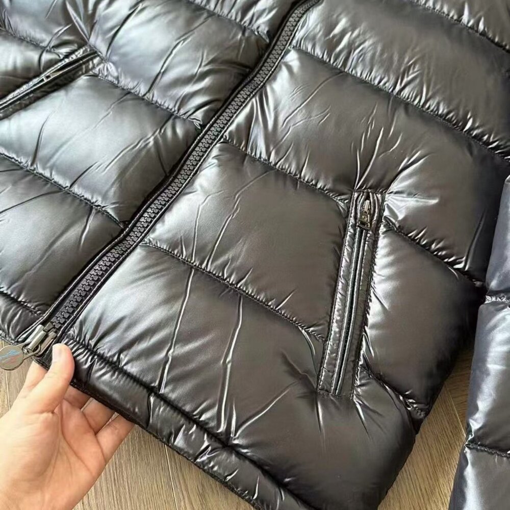 Moncler Men's Maya Down Jacket Size M - Picture 3 of 9